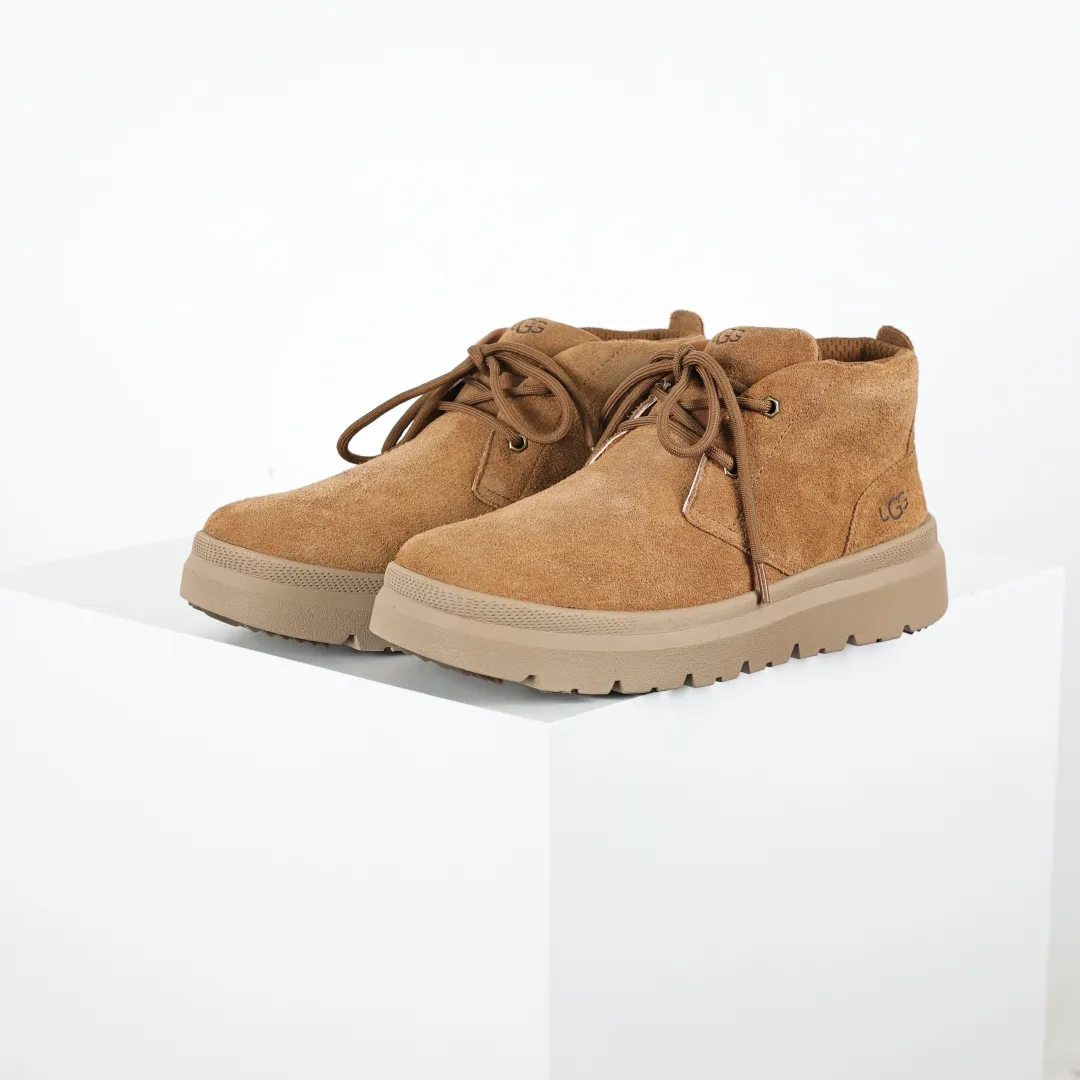 Copywriting price 💰700 Core recommendation Good price UGG sheepskin and fur integrated snow boots men's boots platform foreign trade exclusive UGG Burleigh Chukka men's mid-top snow boots 1151773 Produced by the ten-year-old brand shoemaking foundry production line, paying attention to every detail Longfeng A-grade genuine sheepskin and fur integrated completely following the ZP process. Size: 40 41 42 43 44 45